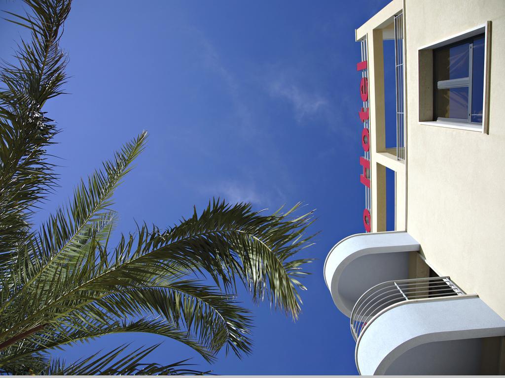 Hotel Tiziano Trapani Exterior foto