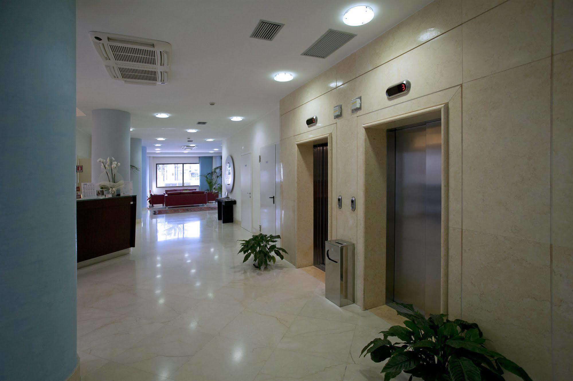Hotel Tiziano Trapani Exterior foto